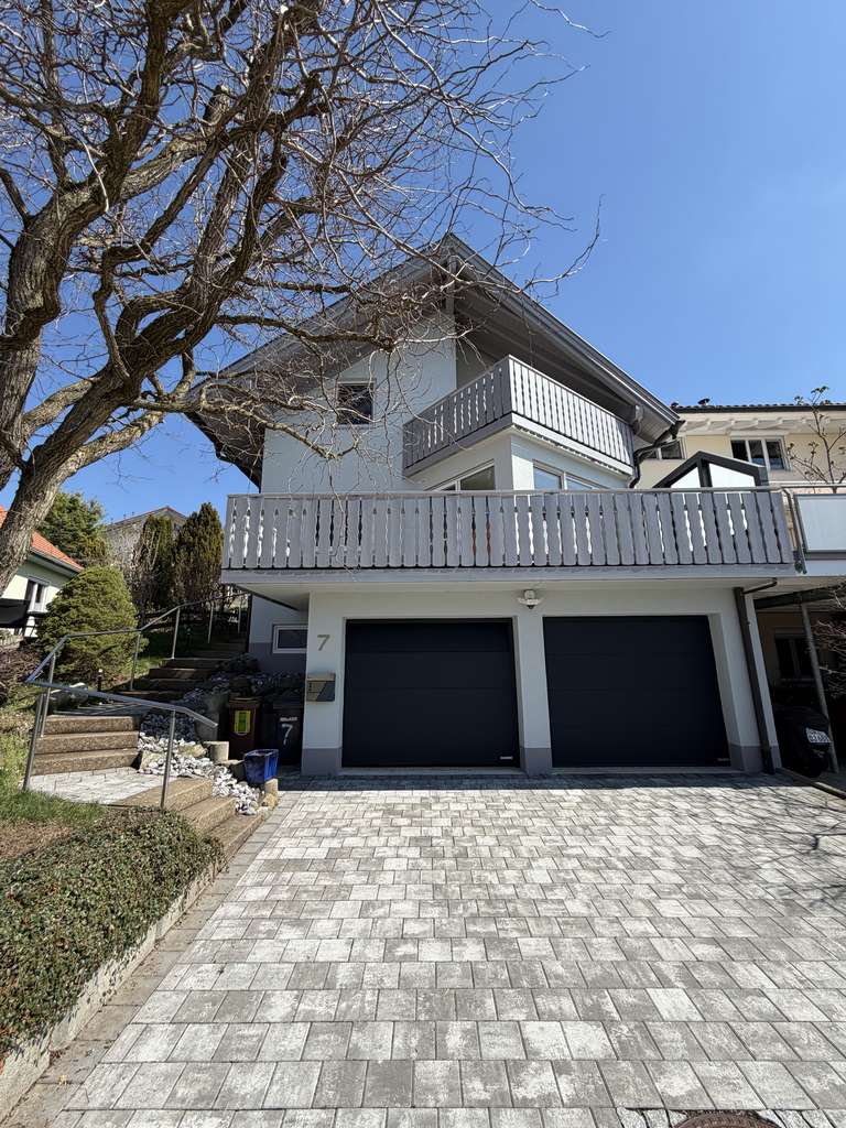 Immobilie in Betzigau - Liebevoll modernisierte Doppelhaushälfte mit Garten, neuem Bad & viel Platz - Bild 0