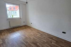 Mehrparteienhaus zum Kauf für Anlage und Selbstnutzer – Die vollständige Adresse der Immobilie erhältst du vom Anbieter., 28215 Weidedamm, Bremen – Vorschaubild 6