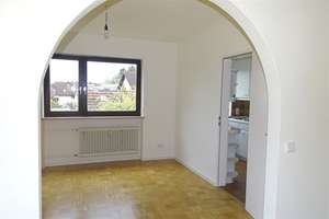 Charmante, modernisierte 2,5 Zi.-Whg. mit 2 Blk in München-Pasing – Die vollständige Adresse der Immobilie erhältst du vom Anbieter., 81241 Pasing, München – Vorschaubild 9