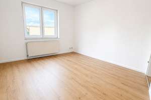 Helle 2-Zimmer-Wohnung in Bremerhaven-Mitte zu vermieten – Die vollständige Adresse der Immobilie erhältst du vom Anbieter., 27568 Mitte, Bremerhaven – Vorschaubild 3