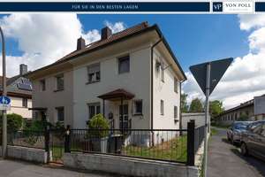 Familienfreundliche Doppelhaushälfte mit großem Garten, Wintergarten und zwei Garagen – 44329 Derne, Dortmund – Vorschaubild 1