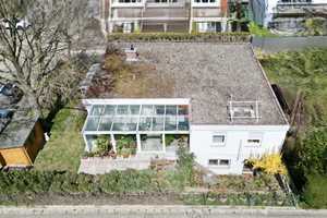 ** Komfort auf einer Ebene ** Ruhig gelegen und voller Möglichkeiten! – Aichach-Friedberg (Kreis) – Vorschaubild 1
