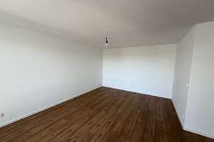 Frisch sanierte 2-Zimmerwohnung mit Balkon - 69035 – Servatiusstraße 69, 51109 Ostheim, Köln – Vorschaubild 5