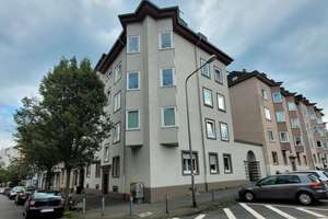 ++ Großzügige 2-Zimmer-Wohnung mit Balkon im beliebten Wiesbadener Westend! Keller! ++