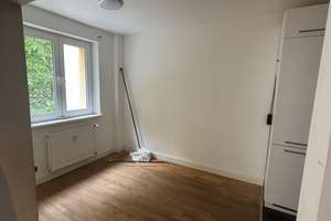 4‑Zimmer‑Wohnung mit Balkon & ruhiger Lage nahe UKE – Grandweg 144, 22529 Lokstedt, Hamburg – Vorschaubild 3