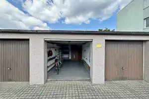 NÜRNBERG-ALTENFURT: GEPFLEGTE 3-ZI-HOCHPARTERRE-WOHNUNG MIT GROSSER LOGGIA UND EINZELGARAGE – Nürnberg – Vorschaubild 20