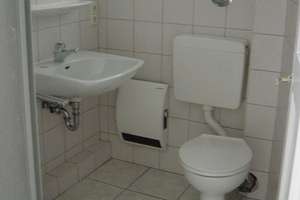 ++Schöne gemütliche Wohnung mit kleinem Küchenbalkon ++ – Die vollständige Adresse der Immobilie erhältst du vom Anbieter., 70199 Heslach, Stuttgart – Vorschaubild 7