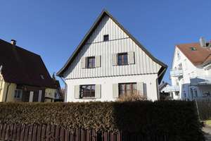 Charmantes Einfamilienhaus in ruhiger Lage – zentrumsnah in Leutkirch im Allgäu – Die vollständige Adresse der Immobilie erhältst du vom Anbieter., 88299 Leutkirch im Allgäu – Vorschaubild 3