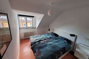 Möblierte und ruhige 2-Zimmer Dachgeschosswohnung im Bessungen – Steinackerstraße 13, 64285 Mitte, Darmstadt – Vorschaubild 4