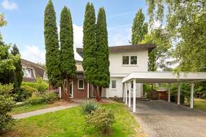 Großzügiges Wohnhaus mit Einliegerwohnung/Büro im Grünen in Hamburg-Rahlstedt – Die vollständige Adresse der Immobilie erhältst du vom Anbieter., 22147 Rahlstedt, Hamburg – Vorschaubild 2