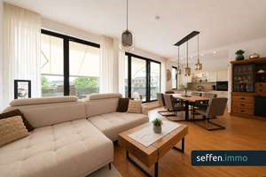Exklusive Penthousewohnung mit Süd-Dachterrasse & Tiefgaragenstellplatz in Köln-Junkersdorf – 50858 Junkersdorf, Köln – Vorschaubild 1