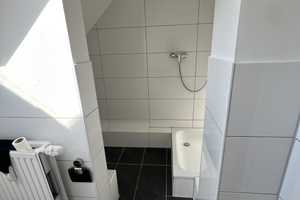 Moderne Dachgeschosswohnung – Erstbezug nach Renovierung in Mönchengladbach Eicken, ca. 45 m² – Mönchengladbach – Vorschaubild 14