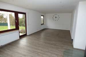 Großes Einfamilienhaus in Aussichtslage von Hitzkofen. – Sigmaringen (Kreis) – Vorschaubild 9