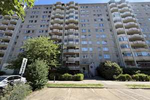 ++Attraktive 2 Zimmerwohnung  mit Aufzug - Gute Infrastruktur++ – Die vollständige Adresse der Immobilie erhältst du vom Anbieter., 13057 Neu-Hohenschönhausen, Berlin – Vorschaubild 2