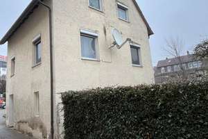 Wohnen an der Schmiech: EFH mit Garten in zentraler, ruhiger Lage