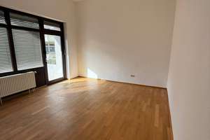Große 5-Zimmer-Wohnung – ideal für 4er-WG – Erstbezug nach Umnutzung – Kaiserstraße 109, 76133 Innenstadt-Ost, Karlsruhe – Vorschaubild 5