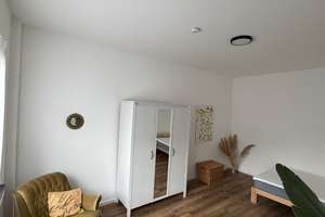 2 freie WG-Zimmer (möbliert; perfekt für WG-Neugründung) in 63qm Wohnung mit Südbalkon in Bilk – Mecumstrasse 33, 40225 Bilk, Düsseldorf – Vorschaubild 5