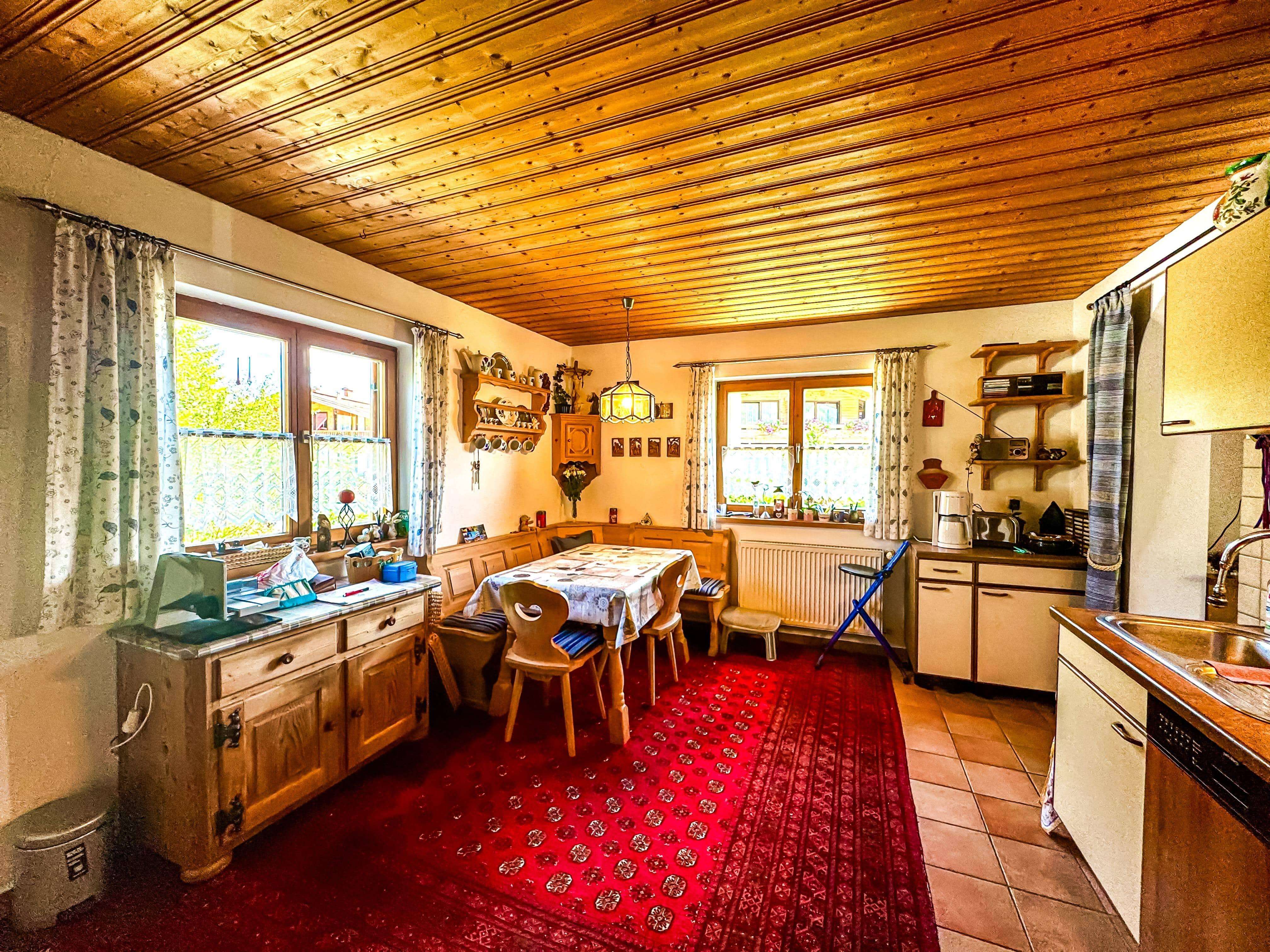 Immobilie in Reit im Winkl - Einfamilienhaus im idyllischen Luftkurort Reit im Winkl - Bild 2