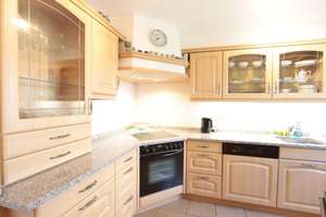 Sonniges Reihenhaus in absolut ruhiger Lage in Puchheim, 5 Zimmer+ Bad+ 2 WCs + Südbalkon+ Südgarten – 82178 Puchheim – Vorschaubild 7