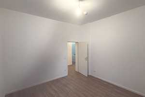 +++Zentrumsnahe 2 - Zimmerwohnung mit großem Balkon und Einbauküche+++ – Dinglerstraße 12, 86154 Augsburg – Vorschaubild 5