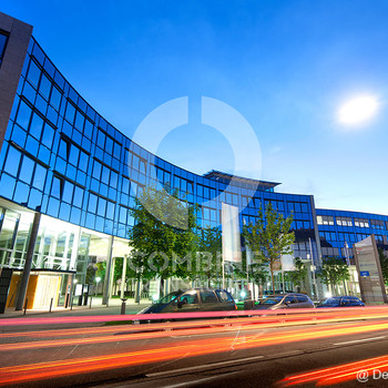 Schön ausgebaute Büroflächen im Westend. combine Transaction