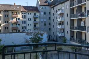 Schönes 1-Zimmer Apartment, mit Balkon, in Mannheim-Lindenhof - zentral gelegen – Meerfeldstraße 11, 68163 Mannheim – Vorschaubild 4