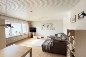 Helle 3-Zimmer-Traumwohnung mit Balkon, großer Küche  & Tageslichtbad in Wiesbaden Breckenheim