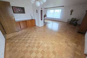 Großzügiges, gepflegtes Wohnhaus mit Vollkeller und Doppelgarage auf schönem Grundstück – Die vollständige Adresse der Immobilie erhältst du vom Anbieter., 38459 Bahrdorf – Vorschaubild 15