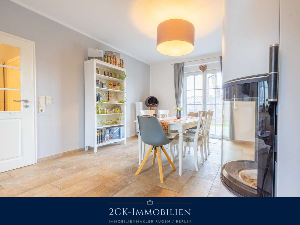 Immobilie in Baabe - Ostseebad Baabe: Moderne DHH, 5 Zimmer, 125 m², Seeblick, Kamin, 2 Bäder & Stellplätze! - Bild 9