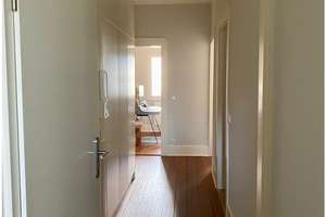 Liebevoll modernisierte 2,5-Zimmer-Altbauwohnung mit Garage in Stuttgart-West – Paulusstrasse 14, 70197 Vogelsang, Stuttgart – Vorschaubild 3