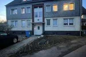 Klassisches Mehrfamilienhaus mit eigenem Garten für jede Wohnung