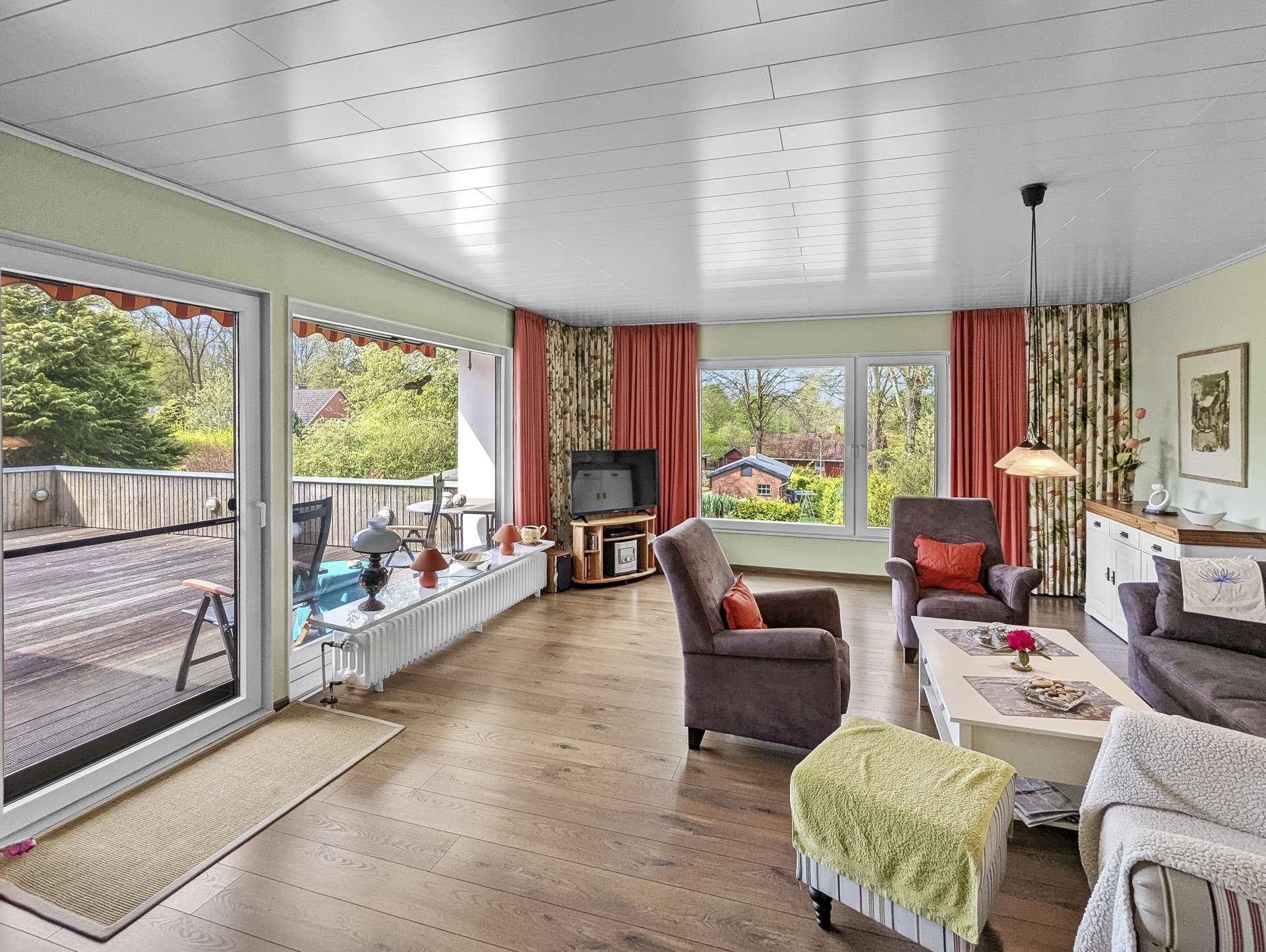 Immobilie in Welle - Mehrgenerationshaus mit Einliegerwohnung, Doppelgarage & Traumgarten in Welle - Bild 3