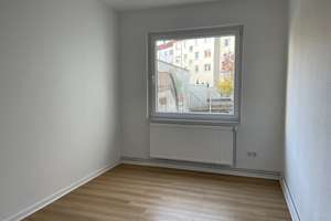 Ruhige sanierte Hofgartenwohnung in zentraler Lage   – Raiffeisenstrasse 2, 30161 List, Hannover – Vorschaubild 10