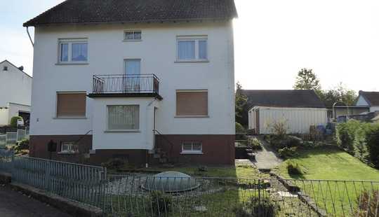 Bild von Mehrfamilienhaus, ruh. Lage, m. Fernbl. a. d. Wiesen u. Felder in Langanhain-Ziegenberg b. Bad Nauh.
