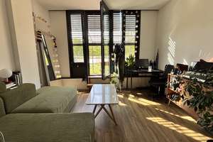 Studio (36 m²) mit Balkon & Aufzug in relativ neuem Gebäude – zentrale Lage in Darmstadt, ab 15.11.  – 64283 Mitte, Darmstadt – Vorschaubild 3