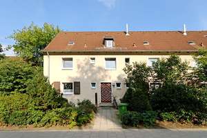 Tannhäuserstr. 26, E R - Schöne 2-Zimmer Wohnung mit Tageslichtbad – Tannhäuserstr. 26, 38106 Nordstadt, Braunschweig – Vorschaubild 1