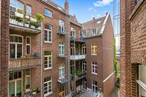 Juwel im Agnesviertel: Bezugsfreie helle 2,5-Zimmer-Altbauwohnung – Die vollständige Adresse der Immobilie erhältst du vom Anbieter., 50670 Neustadt/Nord, Köln – Vorschaubild 9