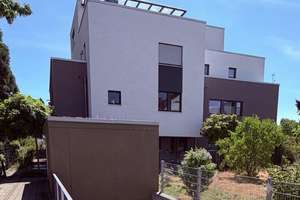 Großzügig wohnen mit Garten – moderne 4-Zimmer-Eigentumswohnung in Freiburg-Zähringen- Erbbau