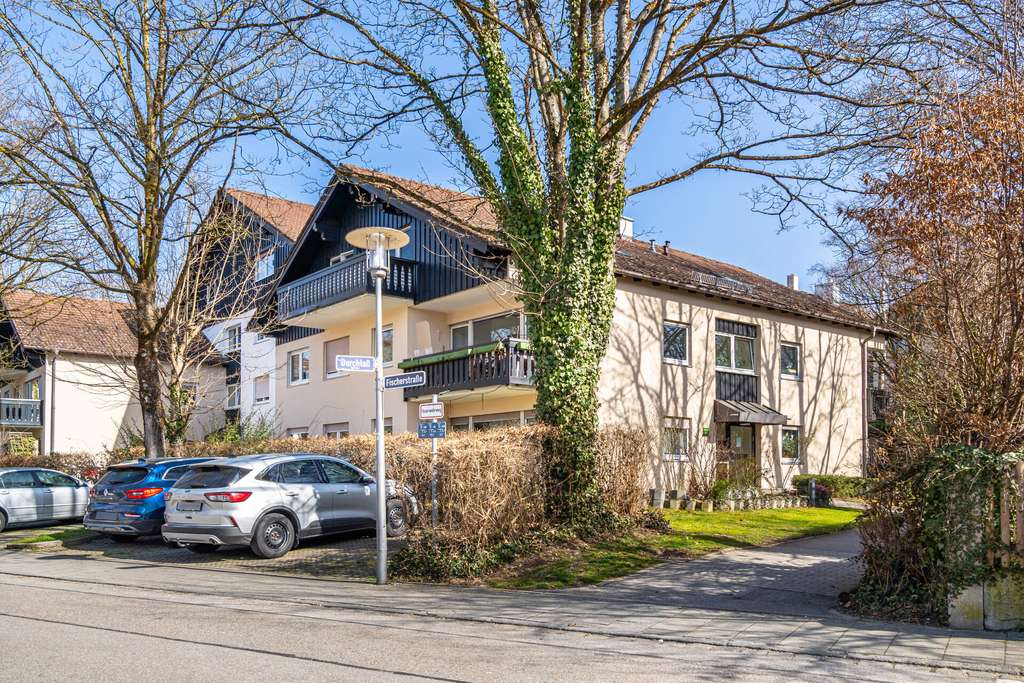 Immobilie in Ismaning - 3-Zimmer-Wohnung mit Balkon in Isarnähe – ideal zum Renovieren - Bild 0