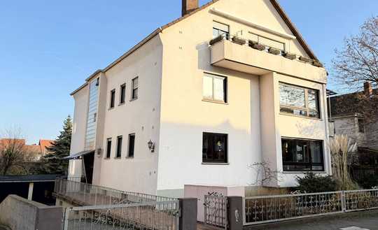 Modern konzipierte 3-Zimmer-Eigentumswohnung mit sonnigem Balkon, Garage in angenehmer Vorortlage