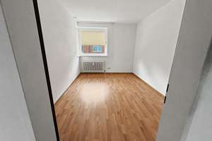 Attraktive 3-Zimmer-Eigentumswohnung mit Balkon und Garage in Gelsenkirchen-Altstadt – 45879 Altstadt, Gelsenkirchen – Vorschaubild 7