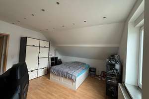 Großzügige 3-Zimmer-Wohnung in verkehrsgünstiger Lage von Bochum-Linden zu vermieten – Am Krüzweg 70, 44879 Linden, Bochum – Vorschaubild 2