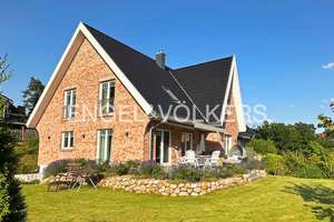 Jung, charmant und zukunftsorientiert-Friesenhaus mit Einliegerwohnung in exponierter Lage von Bu... – Die vollständige Adresse der Immobilie erhältst du vom Anbieter., 21244 Buchholz in der Nordheide – Vorschaubild 1