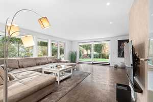 Modernisiertes Traumhaus in direkter Waldlage ! – Hamburg – Vorschaubild 10
