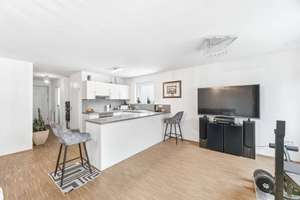Helle, moderne 2-Zimmer-Wohnung mit Südbalkon und TG Stellplatz in guter Lage von Heilbronn – Die vollständige Adresse der Immobilie erhältst du vom Anbieter., 74080 Böckingen, Heilbronn – Vorschaubild 3