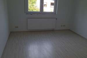 Lichtdurchflutete Doppelhaushälfte mit Einliegerwohnung in ruhiger Lage – Wilhelm-Leuschner-Str. 31a, 61231 Bad Nauheim – Vorschaubild 19