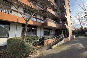 Lichtdurchflutetes Wohnglück im Grünen: 3 Zimmer mit Umlaufbalkon, guter Schnitt, Aufzug – Goltsteinstr. 93, 50968 Bayenthal, Köln – Vorschaubild 10
