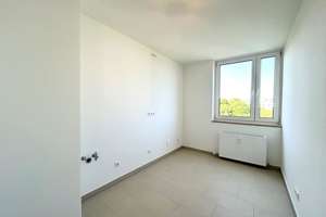Charmante 2-Zimmer-Wohnung mit Balkon in begehrter Lage Englschalking – Freischützstraße 35, 81927 Englschalking, München – Vorschaubild 4