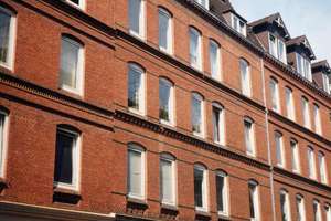 WG zum Teilen  !! 2 Zi Whg Schrevenpark:Dach/2 min zur  Uni,/ EBK, Waschtrockner / renoviert,