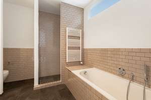 Zwischen Soho House und Skyline - 6-Zimmer Penthouse-Maisonette mit 3 Terrassen im Scheunenviertel – Linienstrasse 217, 10119 Mitte (Ortsteil), Berlin – Vorschaubild 24